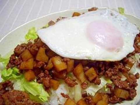 ♪旦那の好物丼♪ 蓮根と挽き肉の甘辛